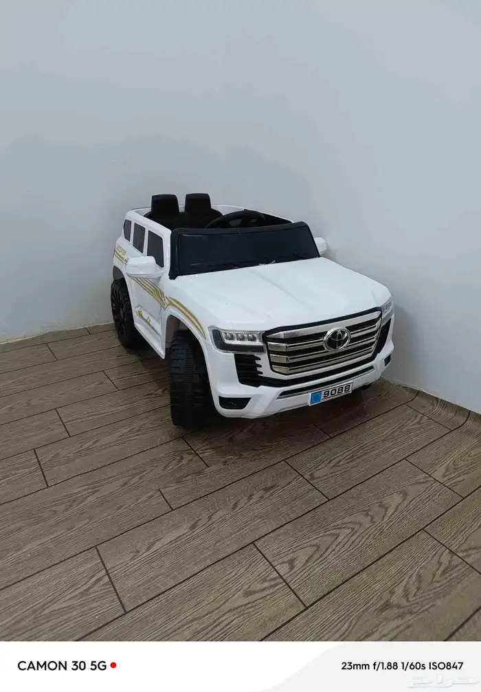 سياره اطفال جيب تحكم عن بعد. 3