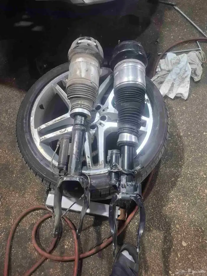 مساعدات هيدروليك مع الضمان 13