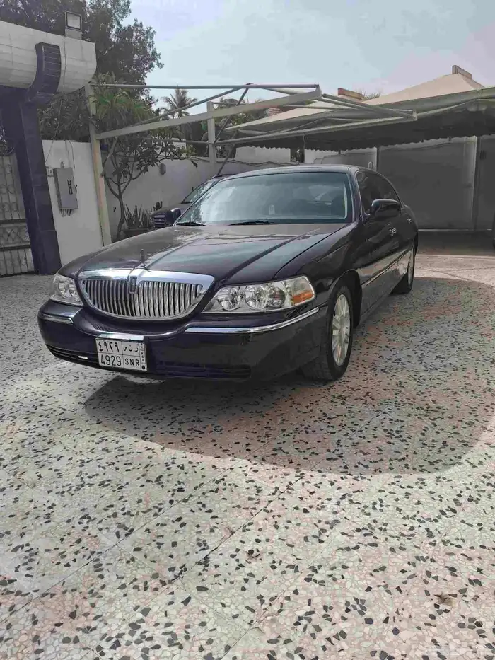 لينكون تاون كار 2007 0