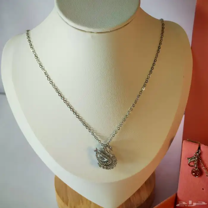 سلسال فاخر من سوارفسكي 12