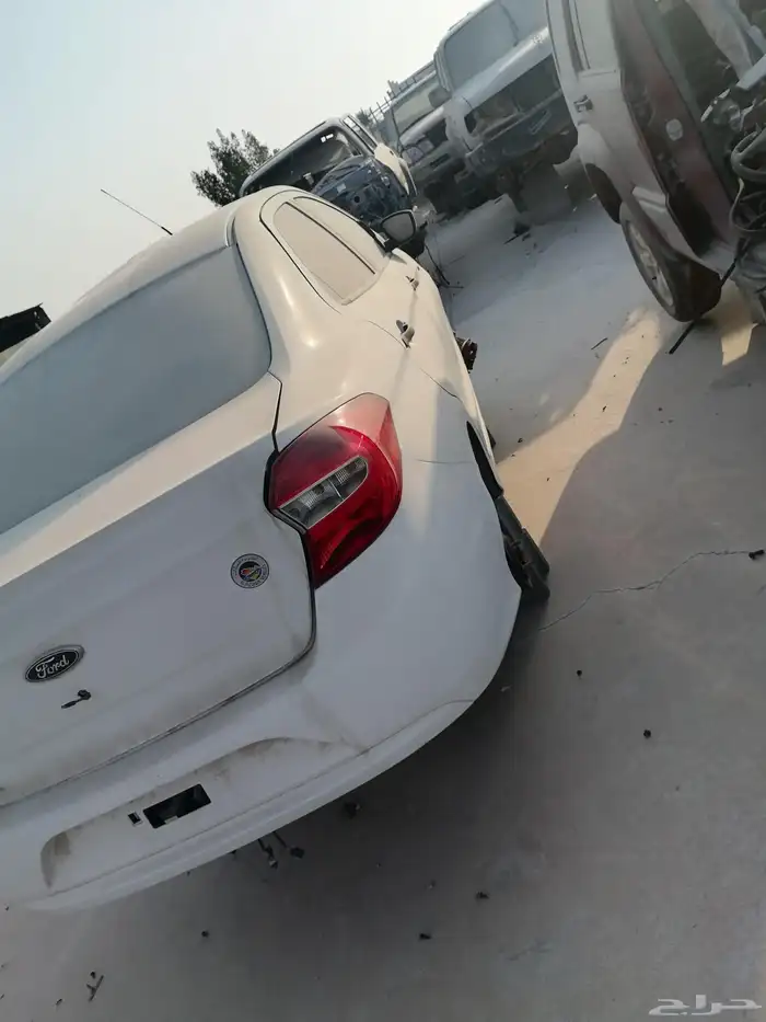 فرد فيجو تشليح قطع غيار فقط 0