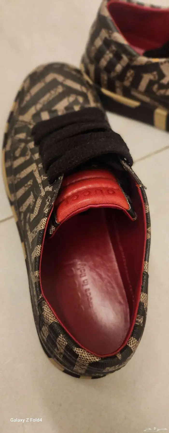 جزمه قوتشي ليميتد اديشن مقاس 41ونص 4