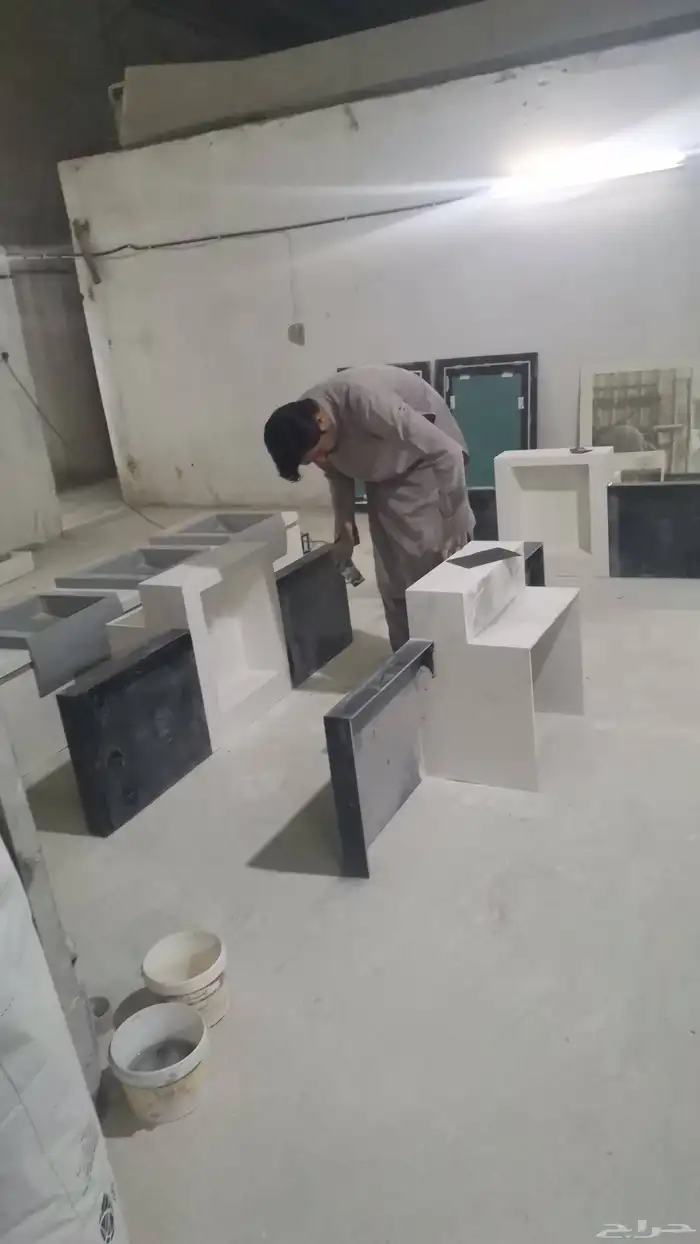 رخام صناعي مغاسل وكونترات واصطح مطبخ تفاصيل أكثر 1