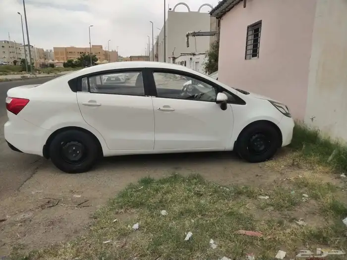 كيا ريو 2012 تومتيك 3