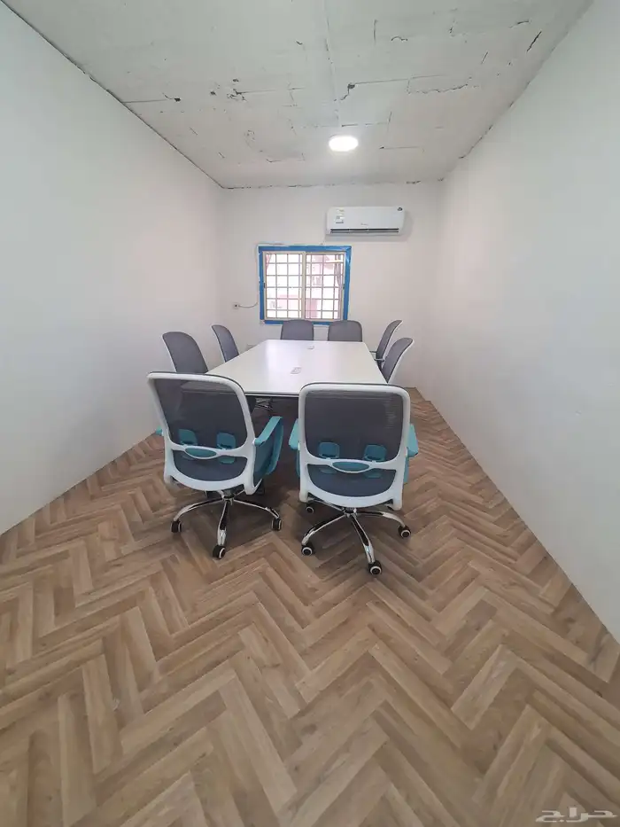 مكتب فخم متوفر جديد التصميم سعر الجمله 30