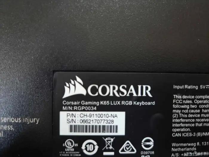 كيبورد قيمنق Corsair K65 Lux MX Red 2