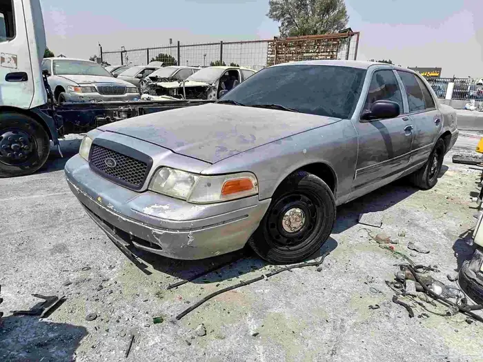 فورد فكتوريا 2005 تشليح 3