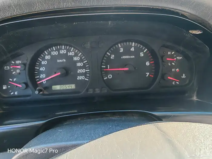 لاند كروزر موديله GX 2000 2