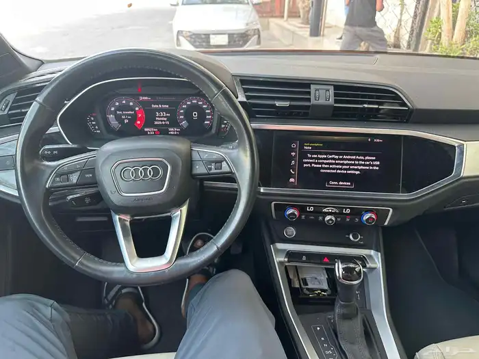 اودي كيو 3 2020 بلاك اديشن 5