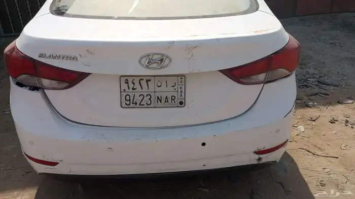 يوجد لدينا سيارات تشليح قطع العنوان جده قويزه 4