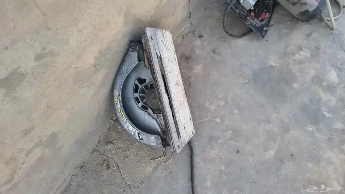 ادوات حداده ونجاره 0