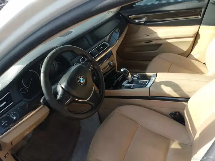 بي ام 2012تشليح قطع غيار 4