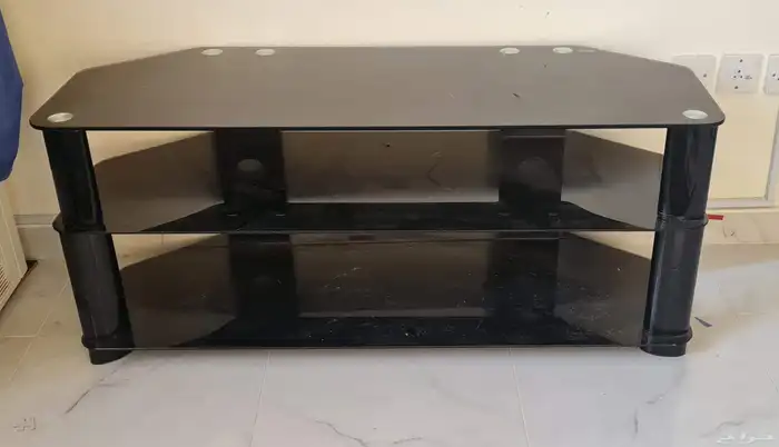 شاشه وطاوله شاشه خاليه من العيوب 1