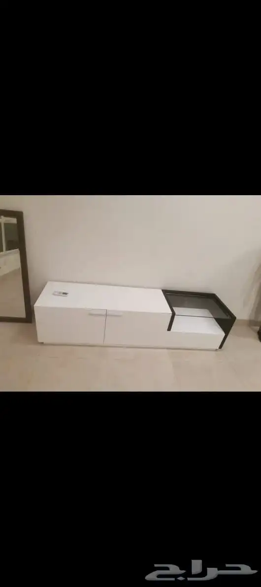 طاولة تلفزيون من سيتي دبليو city w طول 183 عرض 45 ارتفاع 45 0