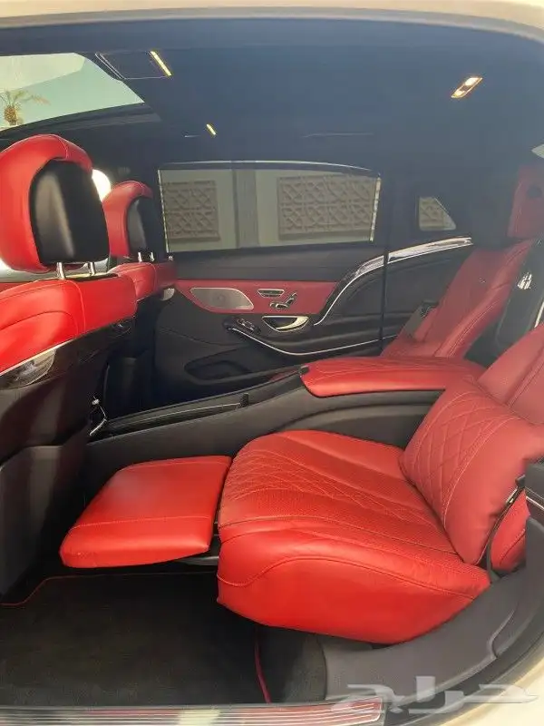 Mercedes مايباخ 10