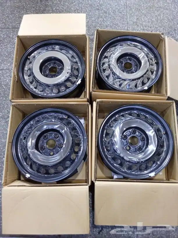 جنوط تويوتا كامري جديد اصلي وكاله سواح موديل 2025 1