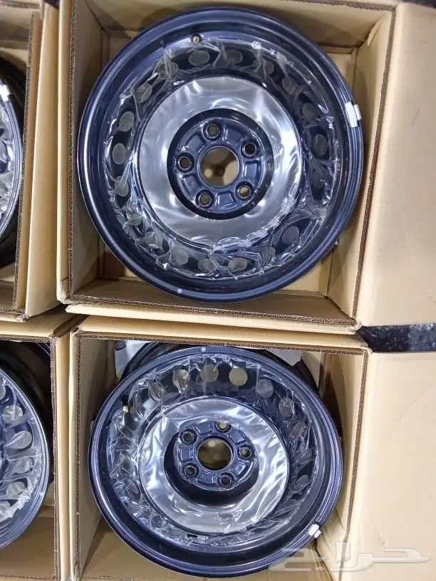 جنوط تويوتا كامري جديد اصلي وكاله سواح موديل 2025 3