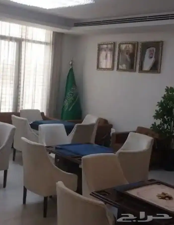 تاجير كراسي طاولات طعام بانواعها تاجيركنب مظلات العاب 5