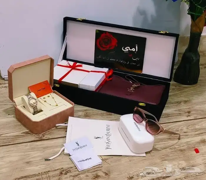 هدايا اطقم شنط ماركه ديور وماركه مياو 7