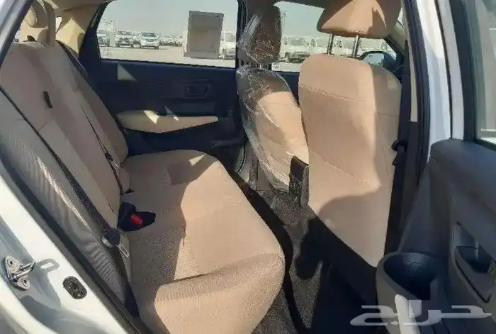 تويوتا يارس ستاندر و ستاندر بلس موديل 2026 4