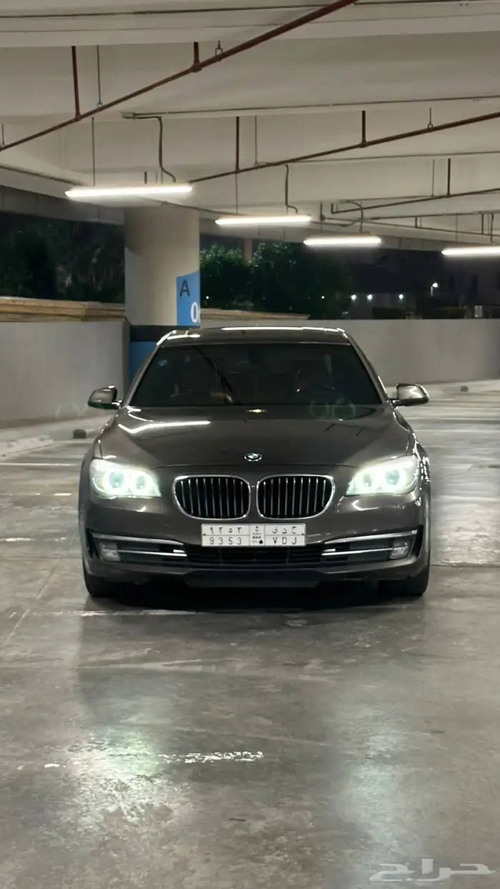للبيع BMW 730. فل   2014 1