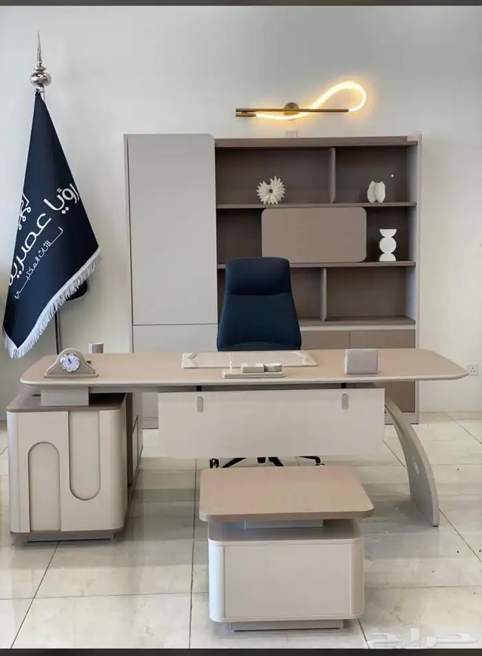 modern manager desk set and staff desks 2