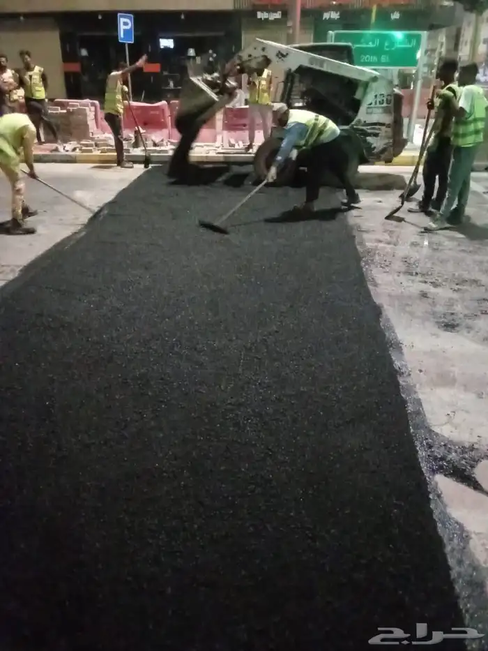 اسفلت حفريات قص طرنشات قشط اسفلت 4