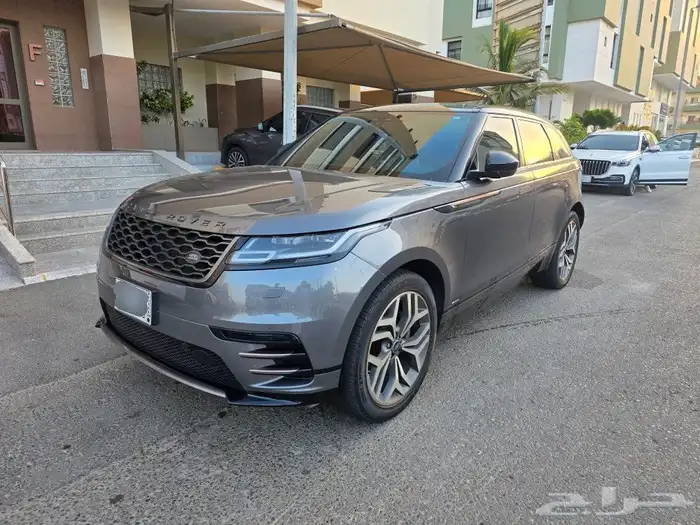 للبيع لاند روفر فيلار P250 R Dynamic 2019 0