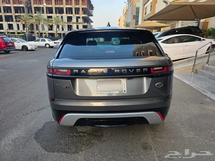 للبيع لاند روفر فيلار P250 R Dynamic 2019 3