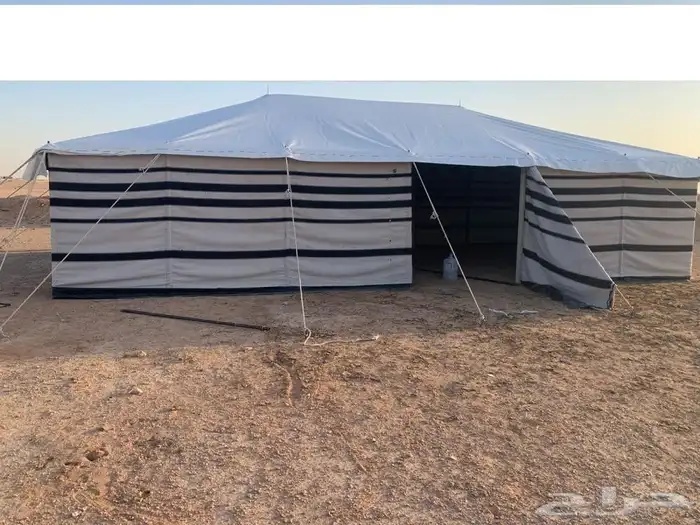 بيوت شعر ابيض مخطط اسود 1