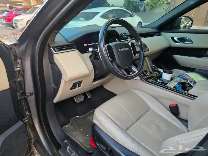 للبيع لاند روفر فيلار P250 R Dynamic 2019 11