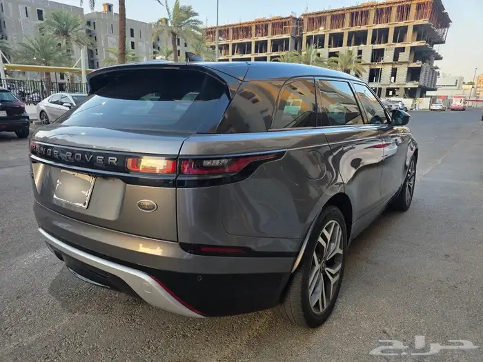 للبيع لاند روفر فيلار P250 R Dynamic 2019 4