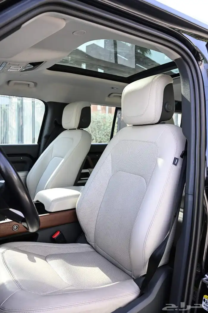 ديفندر 2024 للايجار 6