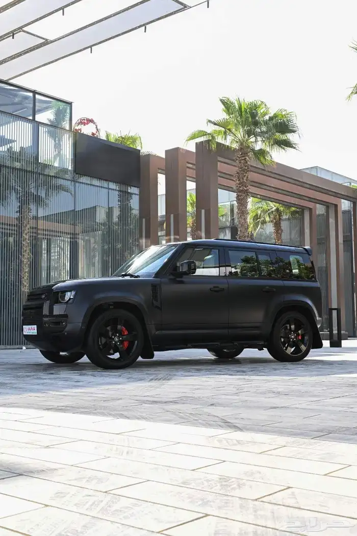 ديفندر 2024 للايجار 1