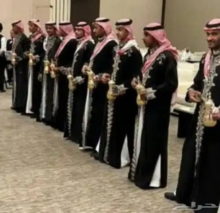 قهوجي وصبابين رجال ونساء سفرجيين رجال ونساء 1