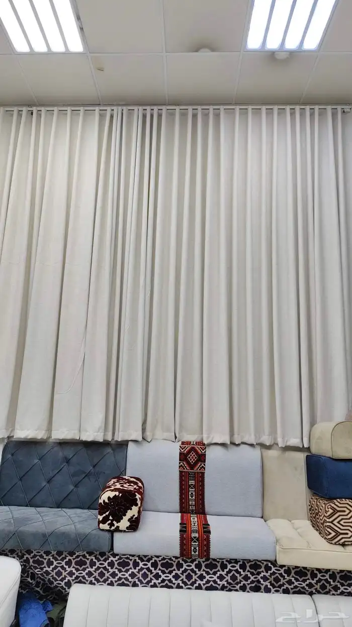 مفروشات الرياض  تفصيل جميع انواع الكنب والجلسات الارضي والست 4