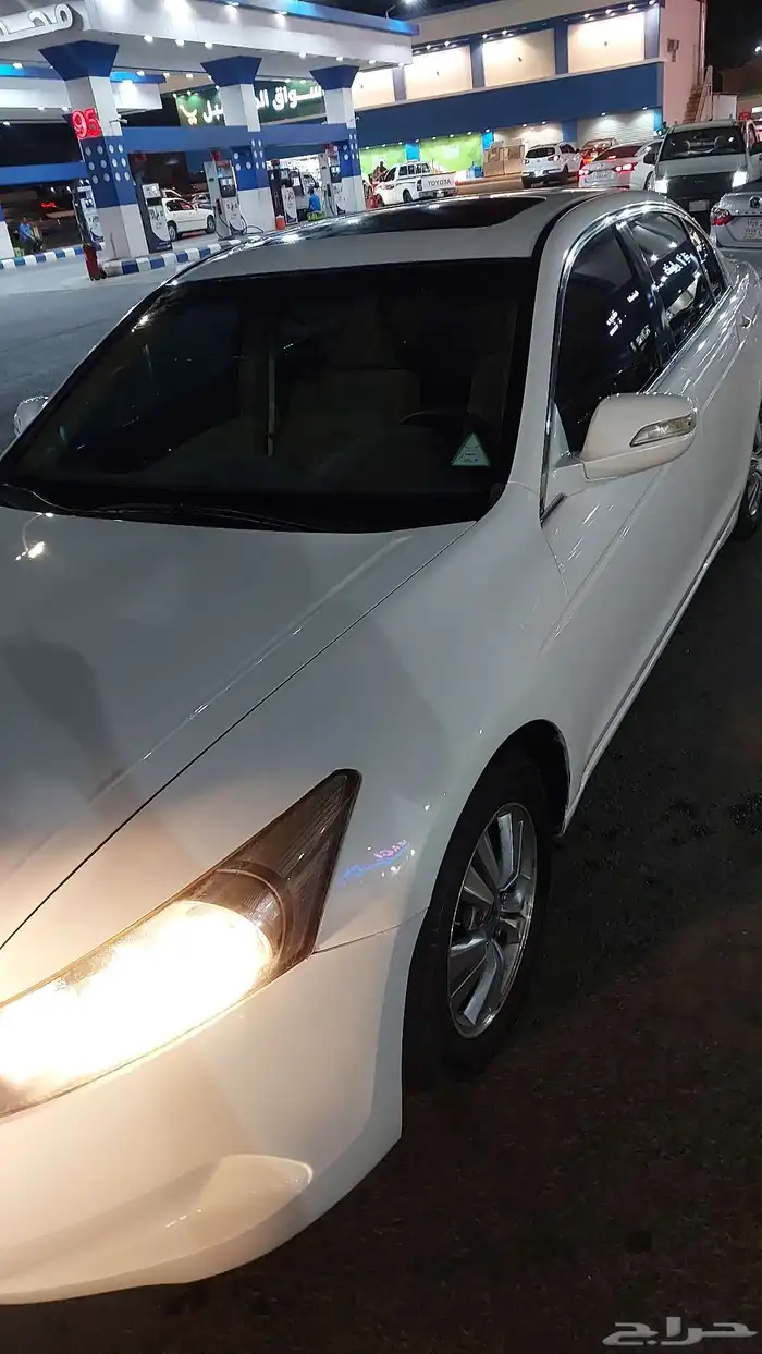 مركز مشهور سمكره وبويه وتعديل صدمات 8