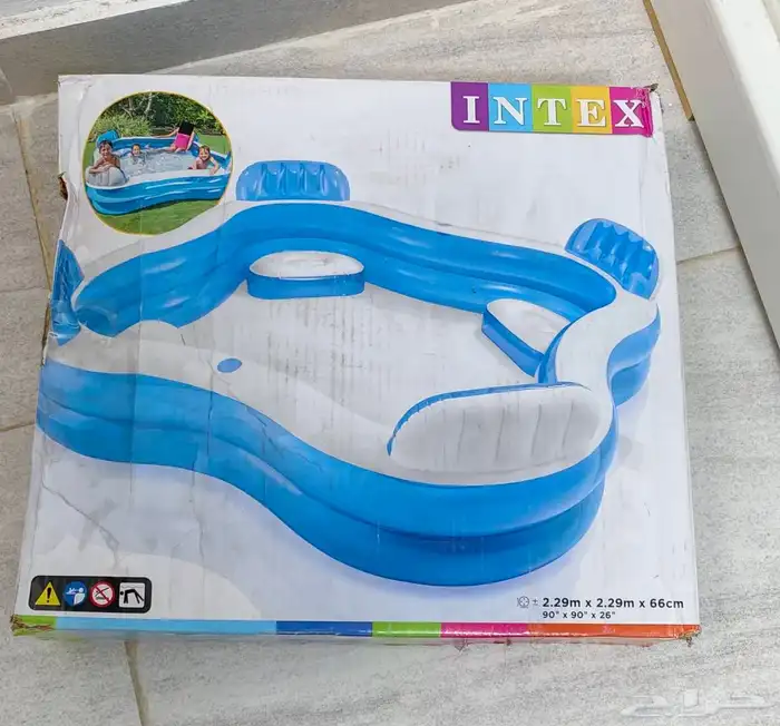 مسبح للبيع 1