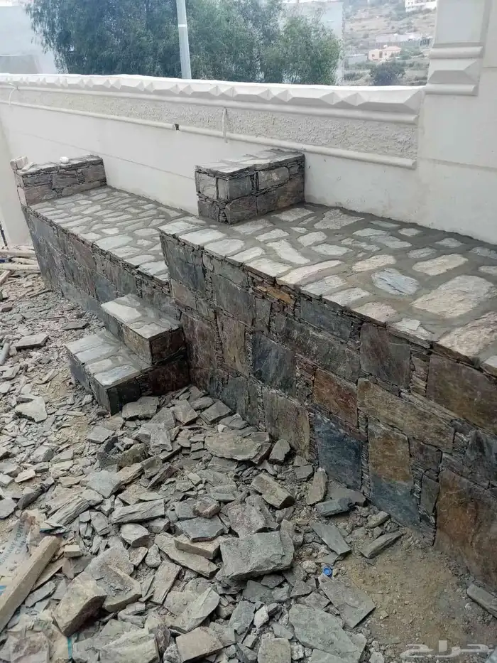 بناءجدران حجر 1