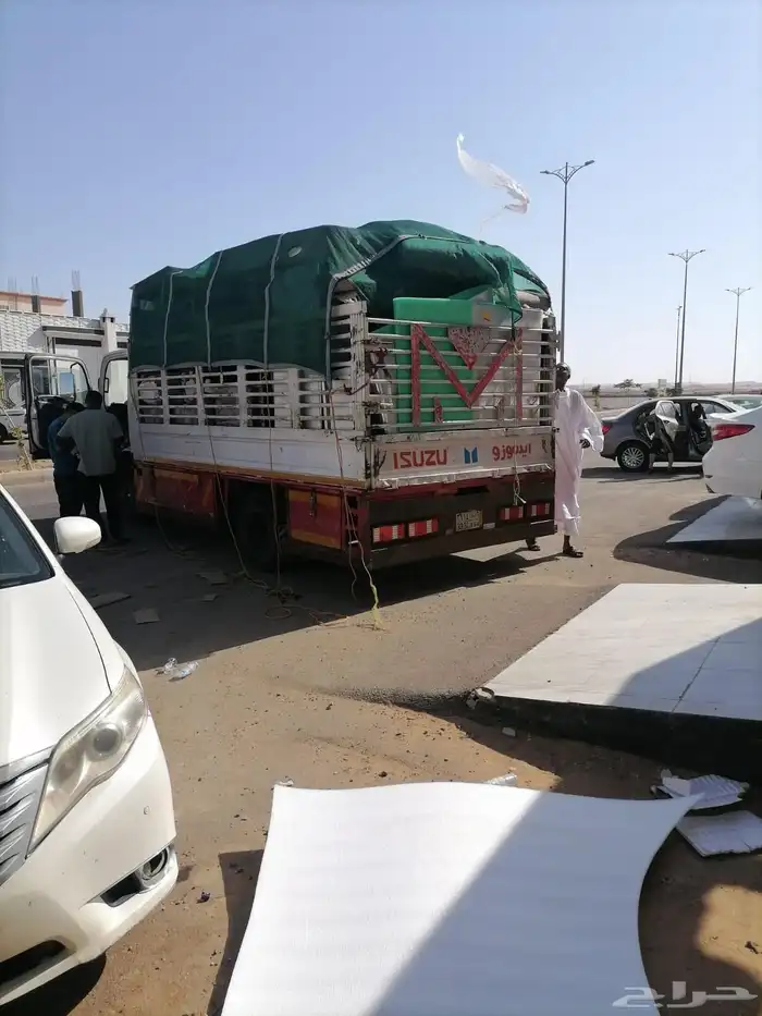 نقل عفش بتبوك وخارج تبوك نجار فك وتركيب غرف نوم 1