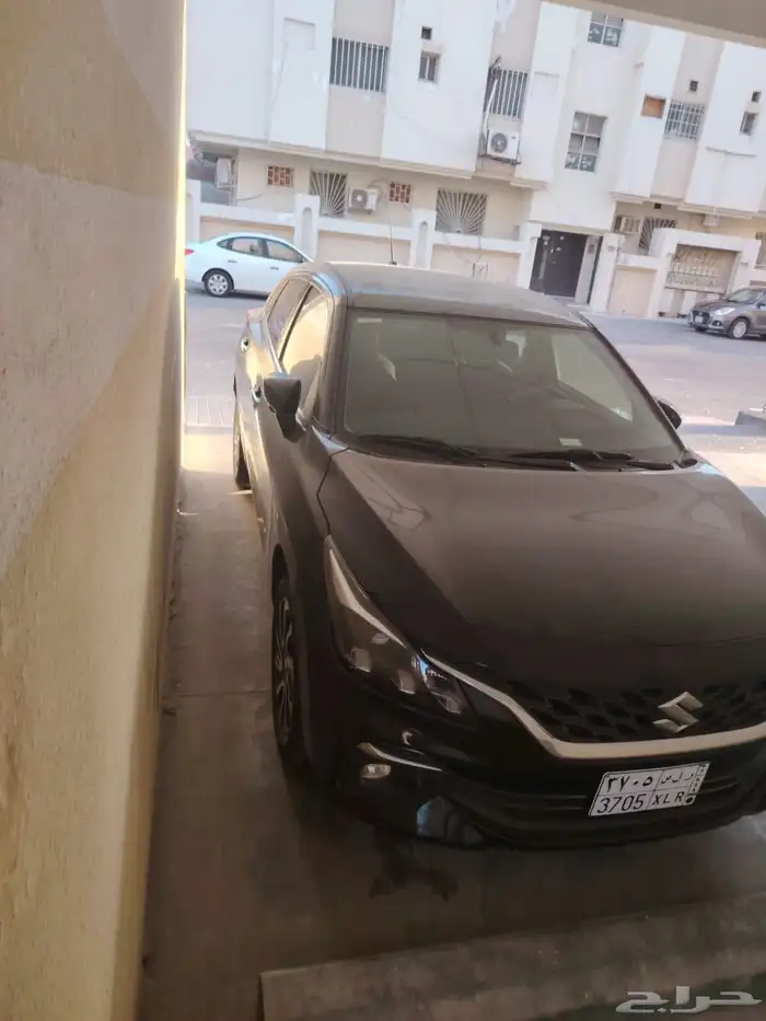 للبيع سوزوكي بالينو 2024 فل كامل أسود الموديل 2024م 9
