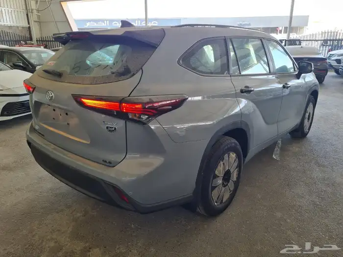 تويوتا هايلندر فئة GLE بلاك اديشن موديل 2025 2