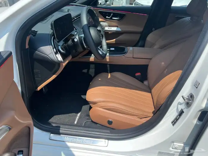 مرسيدس E300 AMG Line موديل 2024 وارد كوريا 10