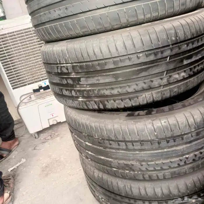 جيب لكزز  كفرات طقم مشلان 275 50 21 تاريخ 24 3