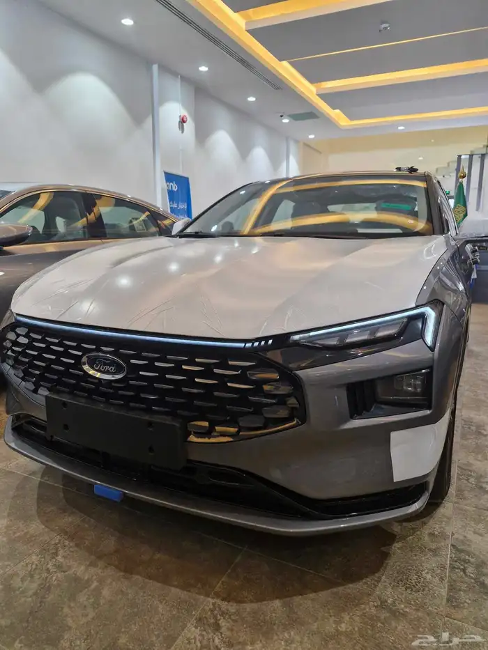 فورد تورس تيتانيوم 9