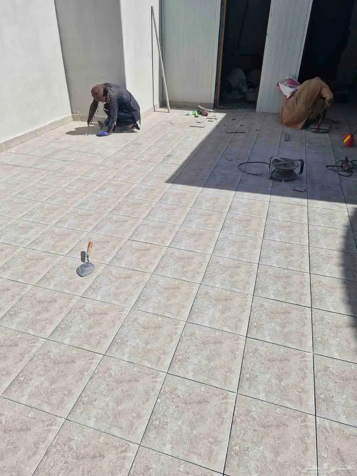 مبلط بلاط سراميك بورسلان دهان سباك بناء تكسير تركيب وترميم 6