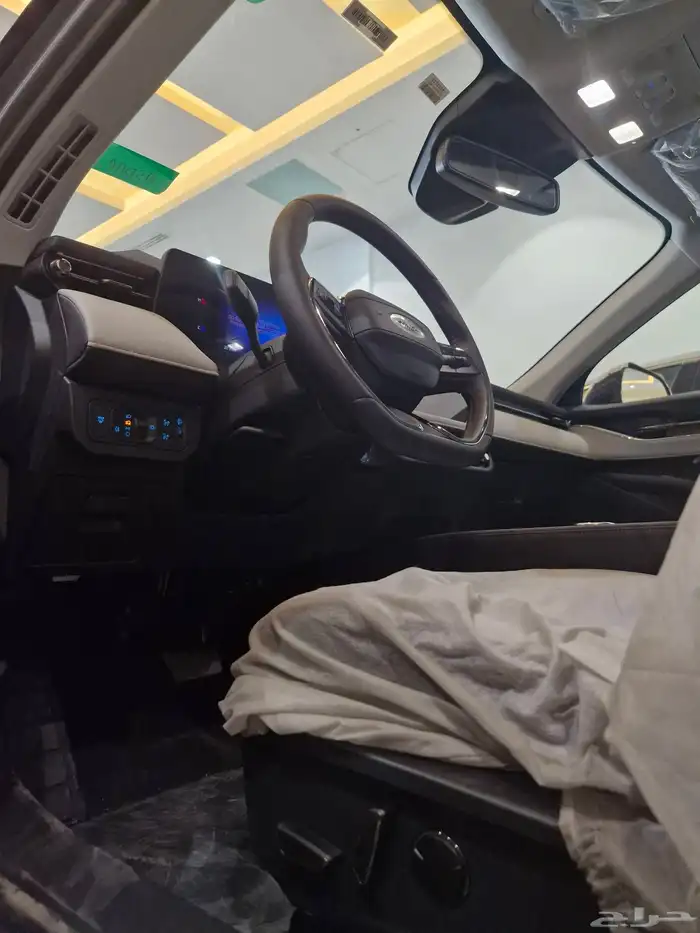 فورد تورس تيتانيوم 13