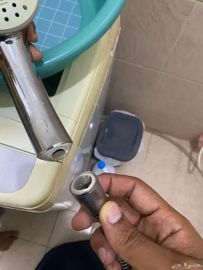 محترف في مجال السباكه معلم سباك بجده 2
