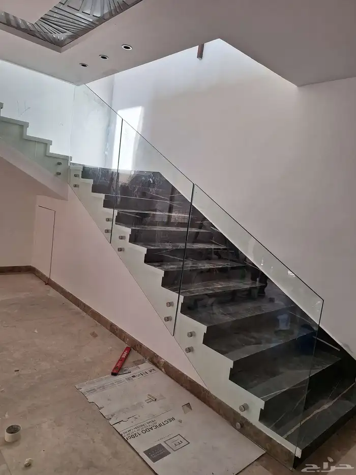 زجاج سيكوريت زجاج مرايات زجاج سيكوريت 5