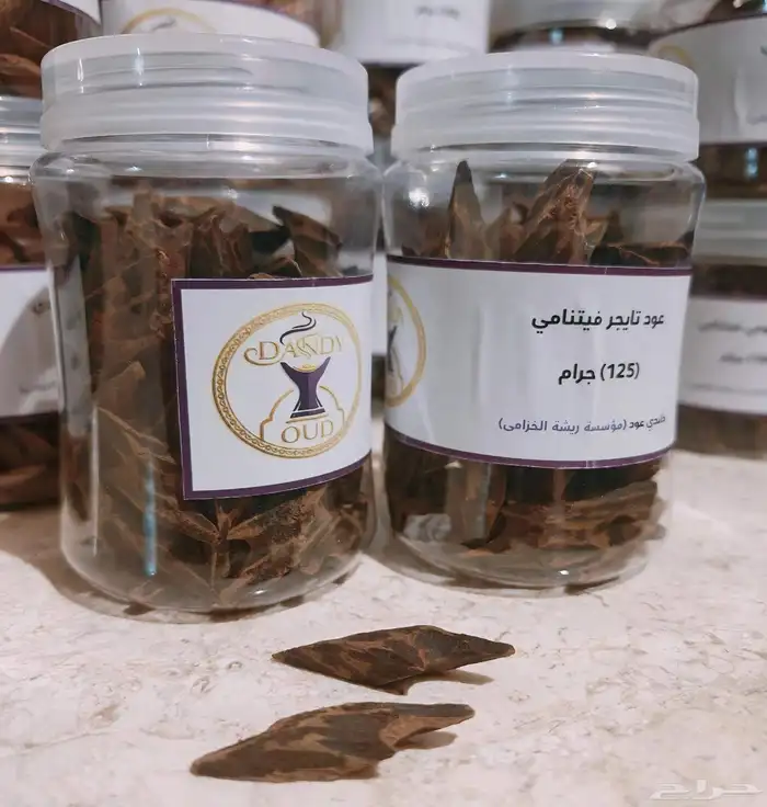 عود بخور أنواع مختلفة جودة ممتاز وبأسعار مخفضه 2